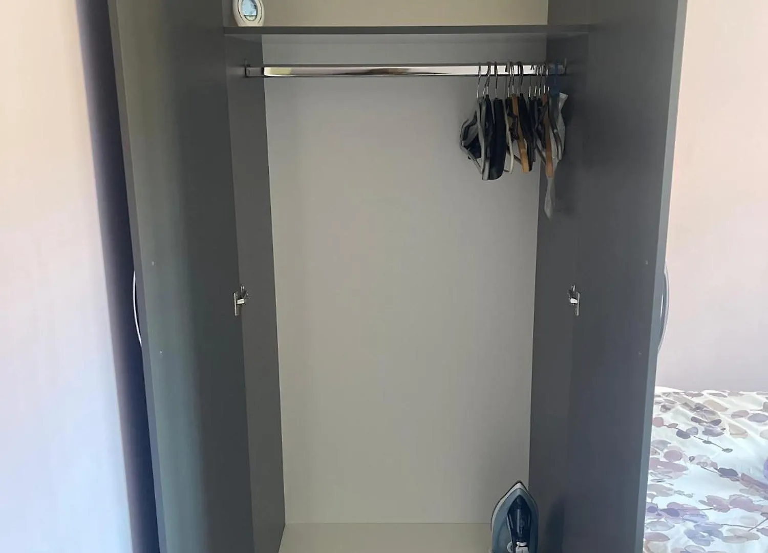 Lovely Flat In Cardiff Bay Apartment